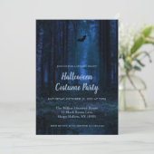 Spooky Forest op Night Halloween Party Invitation Kaart (Staand voorkant)