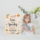 Spooky Four Ooit Kinder Halloween Verjaardag Uitno Kaart (Staand voorkant)