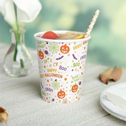 Spooky & Fun Pumpkin - Kleurrijk Halloween Patroon Papieren Bekers (Insitu)