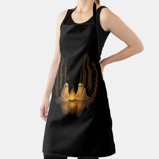 Spooky Ghost Campfire Night Forest Art - Halloween Schort (Insitu)