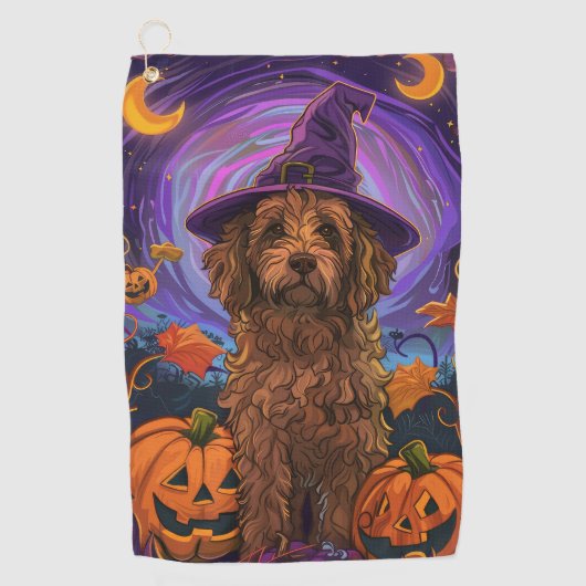 Spooky Goldendoodle Hond Halloween Heksenpompoen Golfhanddoek (Voorkant)