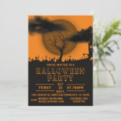 Spooky graveyard full moon Halloween Party Invitat Kaart (Staand voorkant)