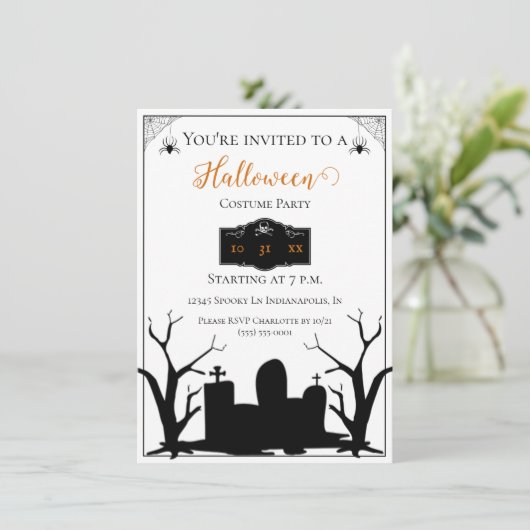 Spooky Graveyard Halloween Kostuumfeest Kaart (Staand voorkant)