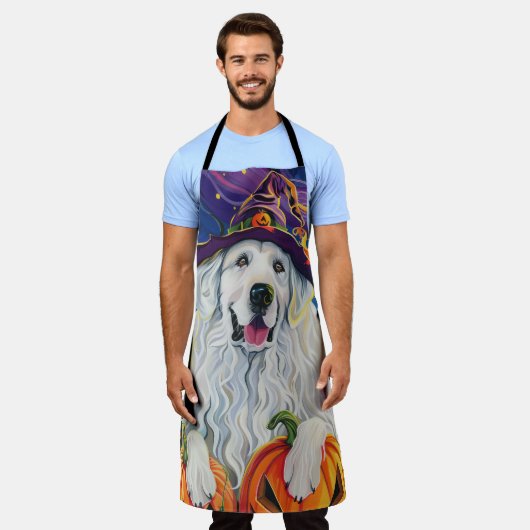 Spooky Grote Pyreneeën Hond Halloween Heksenpompoe Schort (Gedragen)