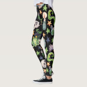 Spooky Halloween: donker handgetekend patroon. Leggings (Links)