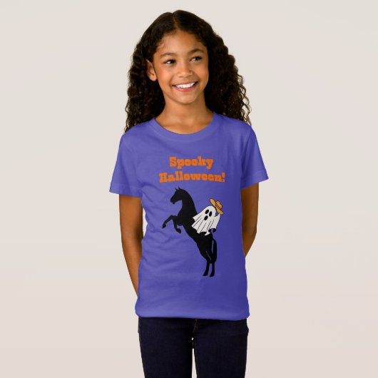 Spooky Halloween een paard is het gooien van een g T-shirt (Voorkant volledig)