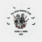 Spooky Halloween Engaged Rock Skeleton Metalen Ornament (Voorkant)