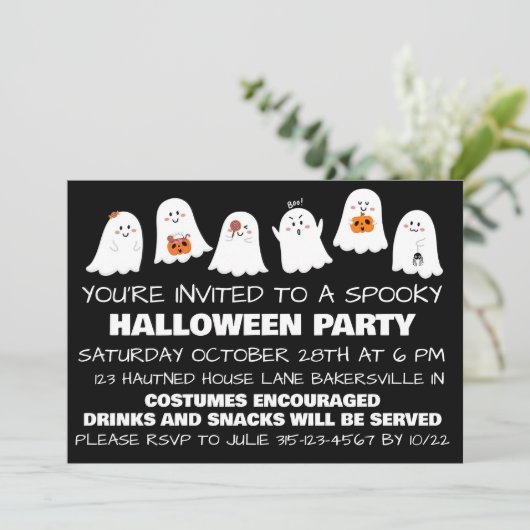 Spooky Halloween Feestuitnodiging Feestdagenkaart (Staand voorkant)