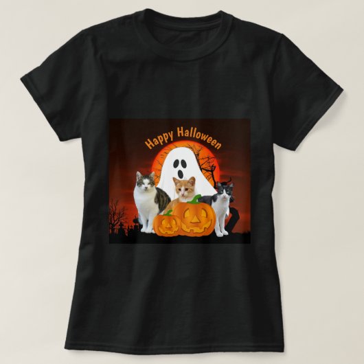 Spooky Halloween Ghost en Cats in Graveyard T-shirt (Design voorkant)