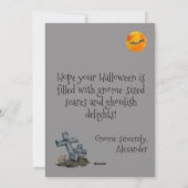 Spooky Halloween Gnome Feestdagenkaart (Achterkant)