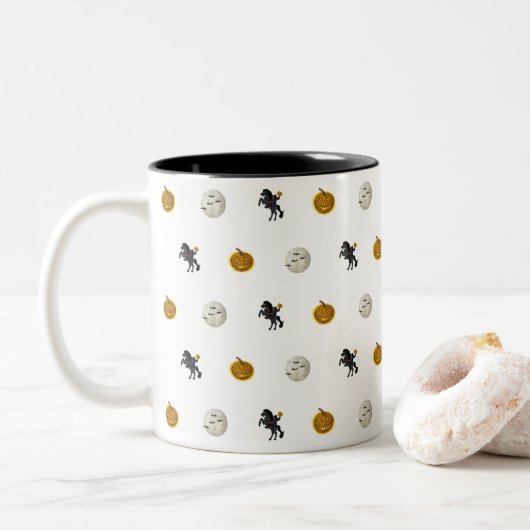 Spooky Halloween Headless Horseman Coffee Mok (Met donut)