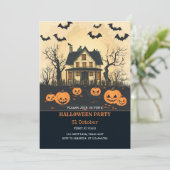 Spooky Halloween House at Night Party Feestdagenkaart (Staand voorkant)
