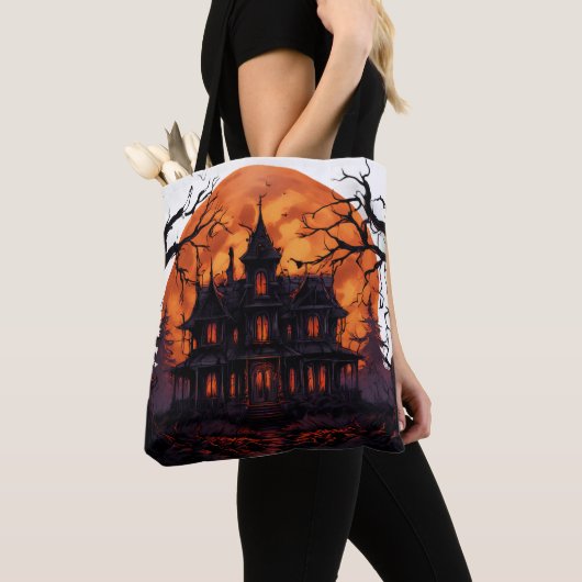 Spooky Halloween House Canvas tas (Dichtbij)