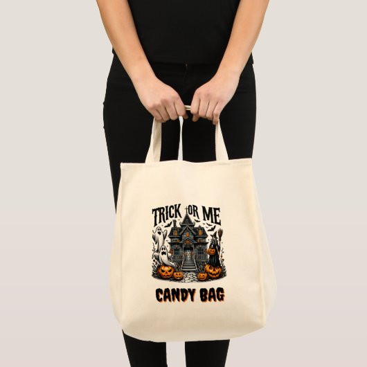 Spooky Halloween huis met geesten en pompoenen Tote Bag (Voorkant (product))