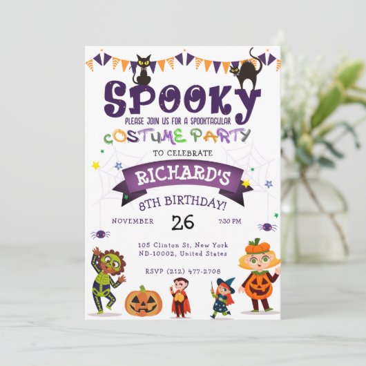 Spooky Halloween kostuum Kids Verjaardagsfeestje Kaart (Staand voorkant)