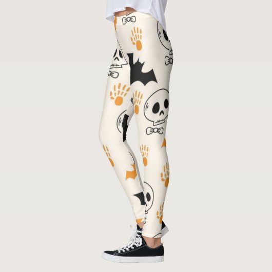Spooky Halloween Leggings (Links)