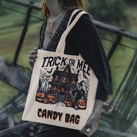 Spooky Halloween met geesten en pompoenen! Tote Bag
