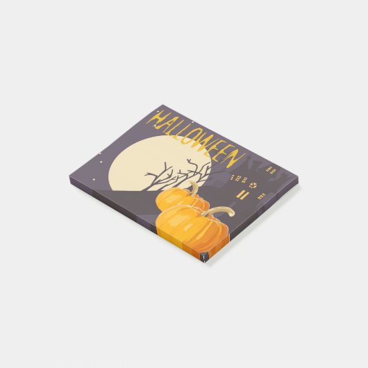  Spooky Halloween Moon en Pumpkin bij nacht Post-it® Notes (Schuin)