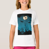 Spooky Halloween Night Volle Maan en Vliegende Vle T-shirt (Voorkant)