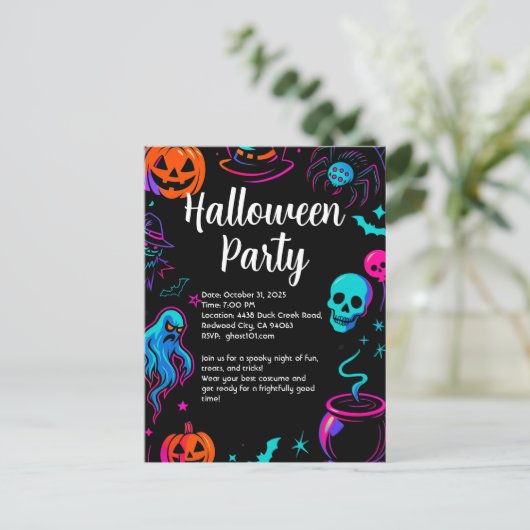 Spooky Halloween Party Invitation Briefkaart (Staand voorkant)