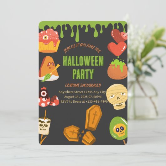 Spooky Halloween Party Invitation Kaart (Staand voorkant)