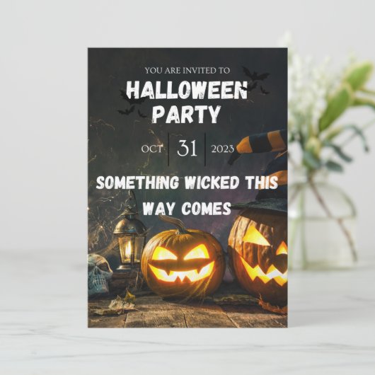 Spooky Halloween Party Invitation Kaart (Staand voorkant)