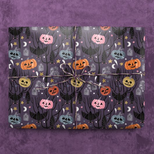 Spooky Halloween Pumpkins, Bats, and Tombstones Cadeaupapier