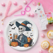 Spooky Halloween Skeleton Sippin Pumpkin Spice Papieren Bordje (Feest)