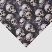 Spooky Halloween Skulls on a Galaxy Background Tissuepapier (Detail)
