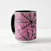 Spooky Halloween Spider Webs op Roze Mok (Voorkant links)