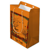 Spooky Halloween Trees Foliage Border personaliser Medium Cadeauzakje (Achterkant Gekanteld)
