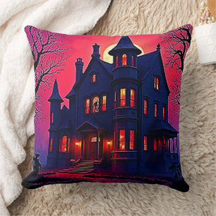 Spooky Haunted House bij Dusk Design Kussen