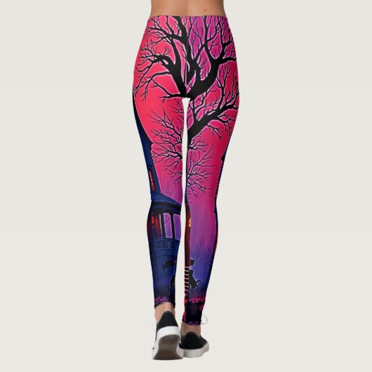 Spooky Haunted House bij Dusk Design Leggings (Achterkant)