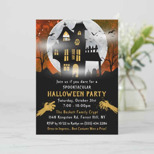 Spooky Haunted House Halloween Party Kaart (Staand voorkant)