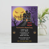 Spooky Haunted House Silhouette Halloween Party Kaart (Staand voorkant)