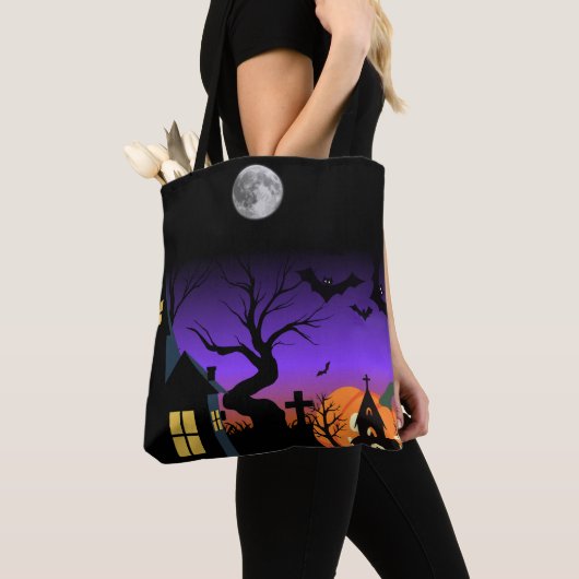 Spooky Haunted Night Halloween Tote Bag (Dichtbij)