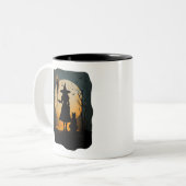 Spooky heks kat bezem gloeiende maan halloween tweekleurige koffiemok (Voorkant links)