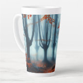 Spooky Herfst bossen met een spook Latte Mok (Linkerhoek)