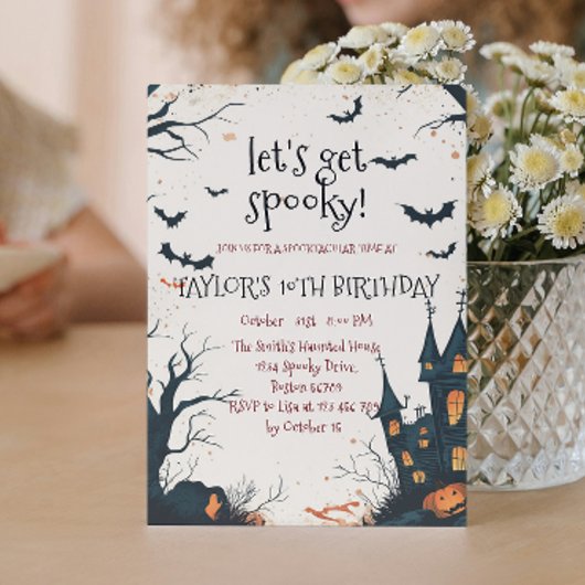 Spooky House en Forest Halloween verjaardagsfeestj Kaart