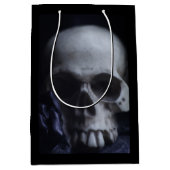 Spooky Human Skull Grim Black White Photography Medium Cadeauzakje (Voorkant)