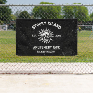 Spooky Island Est 2002 Pretpark Schedel Spandoek