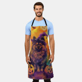 Spooky Keeshond Hond Halloween Heks en Pompoen Schort (Gedragen)