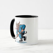 Spooky Krampus spelen ijshockey Kerstmis Mok (Voorkant links)