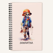 Spooky Maar Schattigee Zombie Kind - Schattige Mac Notitieboek (Voorkant)