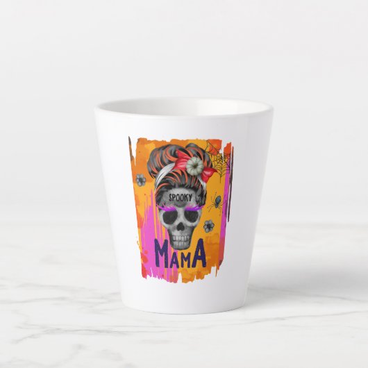 Spooky Mama – Messy Bun Skull Latte Mok (Voorkant)