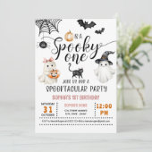 Spooky ONE 1st Birthday Ghosts Roze Uitnodiging (Staand voorkant)