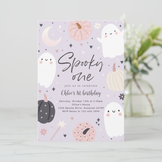 Spooky One Boho Halloween Ghost 1e Verjaardagsfees Kaart (Staand voorkant)