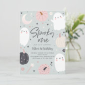 Spooky One Boho Halloween Ghost 1e Verjaardagsfees Kaart (Staand voorkant)