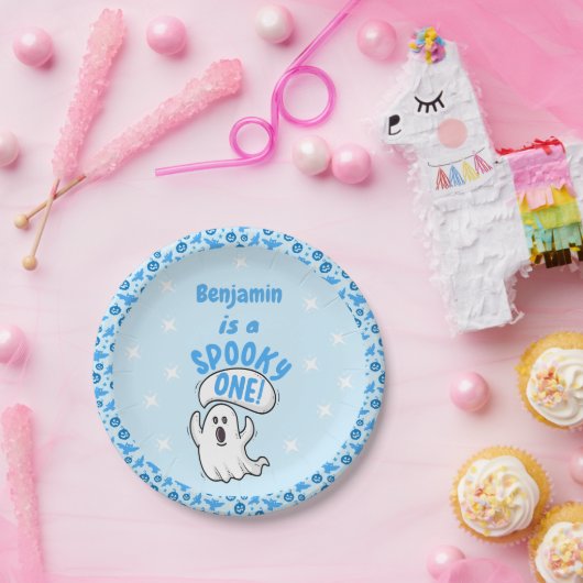 Spooky One Cute Funny Halloween Ghost 1st Birthday Papieren Bordje (Feest)