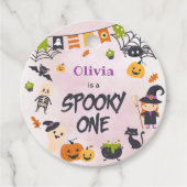 Spooky One Cute Halloween Ghost 1e verjaardag Favo Bedankjes Labels (Voorkant)
